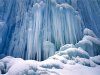 Frozen-waterfall-in-Troms-region-Norway0..jpg