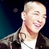 cute-Tae-Yang-oppa-yg-k-pop-battle-of-the-bands-32065887-500-499.jpg